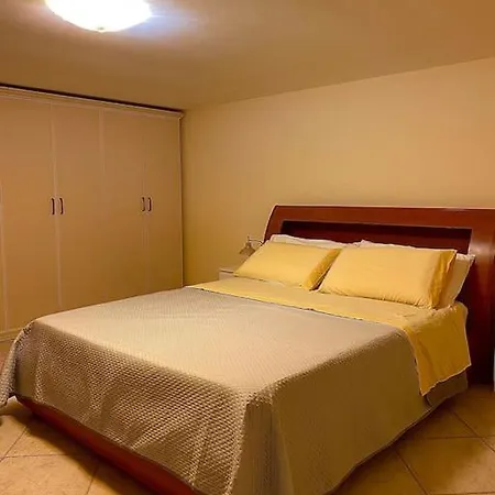 Apartamento Steps House